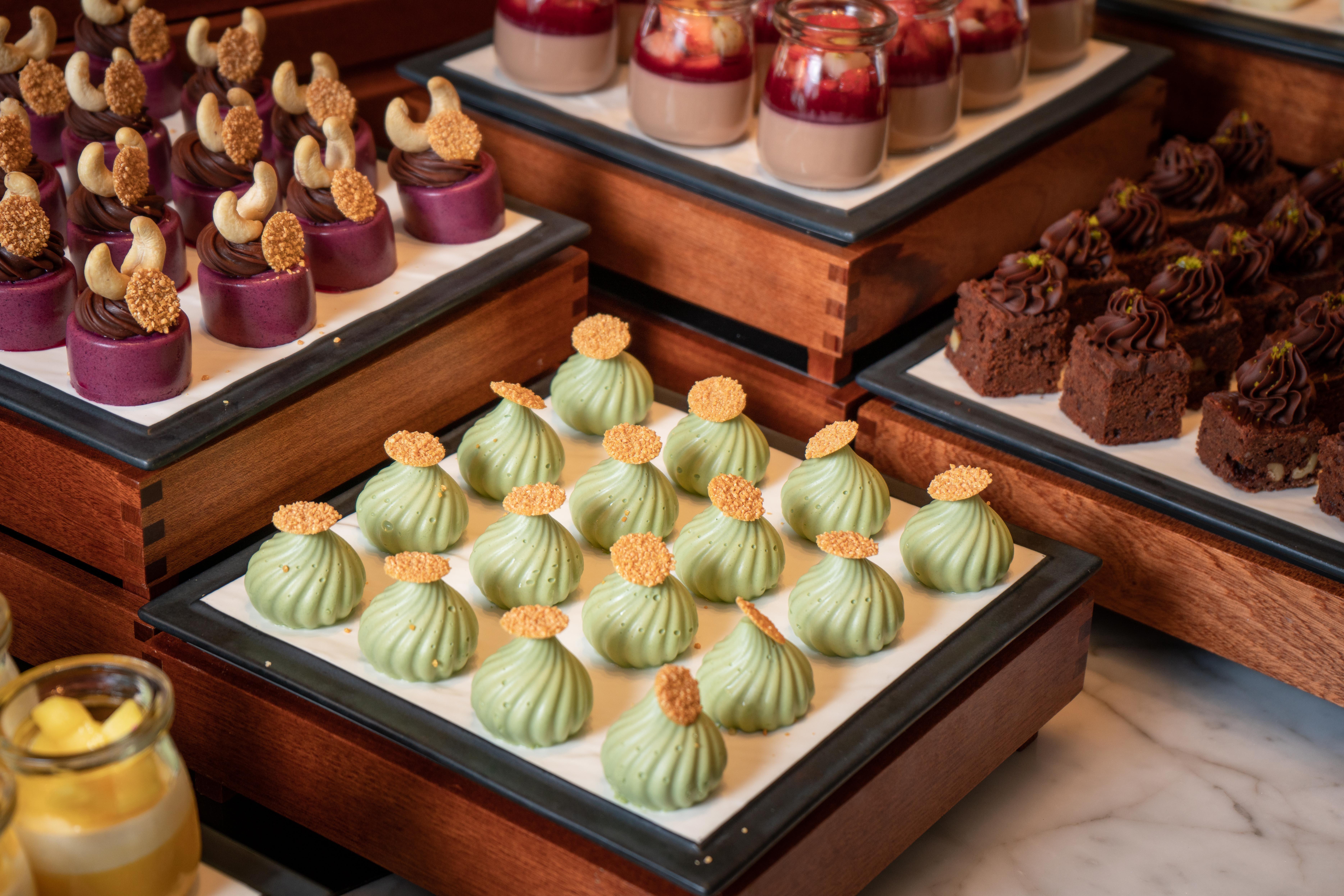 Holiday Inn Chongqing Guanyinqiao By Ihg Екстериор снимка