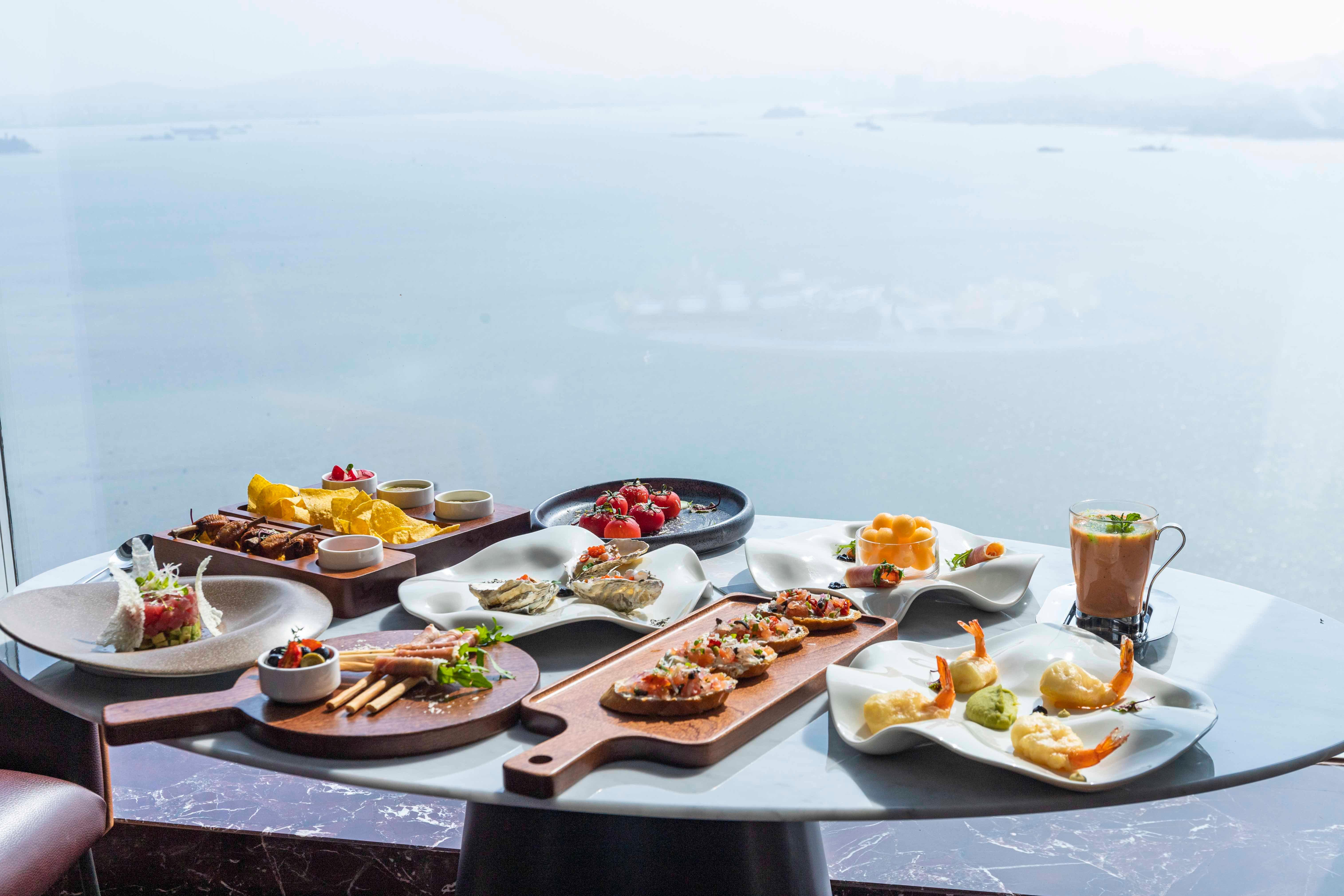 Holiday Inn Chongqing Guanyinqiao By Ihg Екстериор снимка